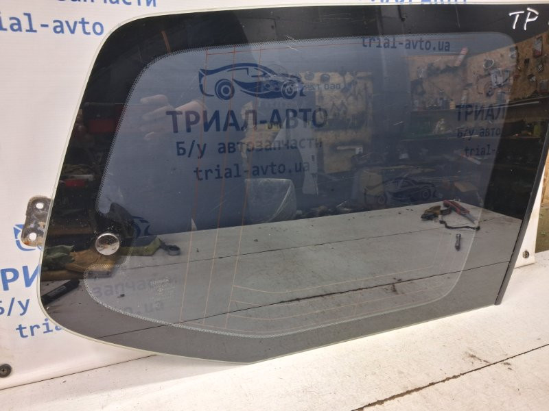 Стекло в кузов заднее правое Toyota Prado J120 3.0 DIESEL 1KDFTV 2002 (б/у) Киев - изображение 2