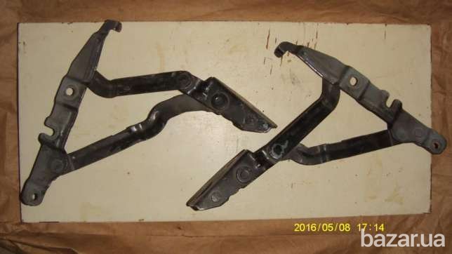 Петли крышки багажника Audi A6 C5 2.5 tdi 2000 г оригинал Дніпро - зображення 1