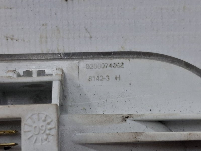 Плафон задний Nissan Qashqai J10 2.0 БЕНЗИН MR20DE 2006 (б/у) Киев - изображение 3