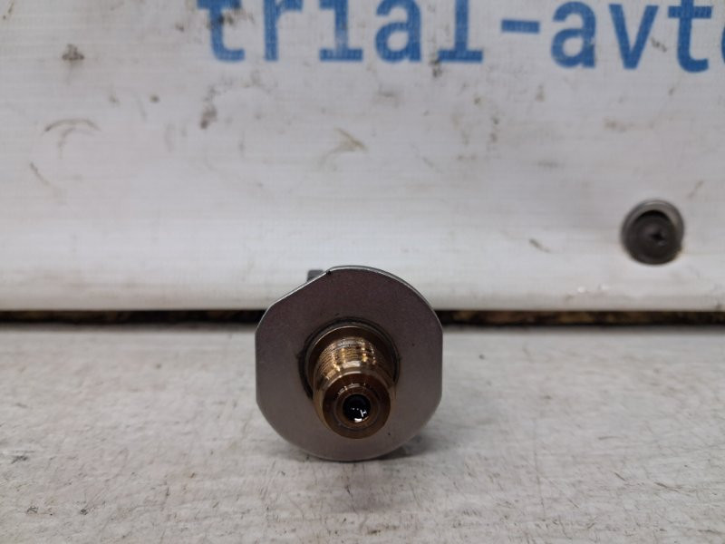 Датчик давления топлива в рейке Mitsubishi Pajero Wagon 4 3.2 ДИЗЕЛЬ 4M41 2006 (б/у) Киев - изображение 2