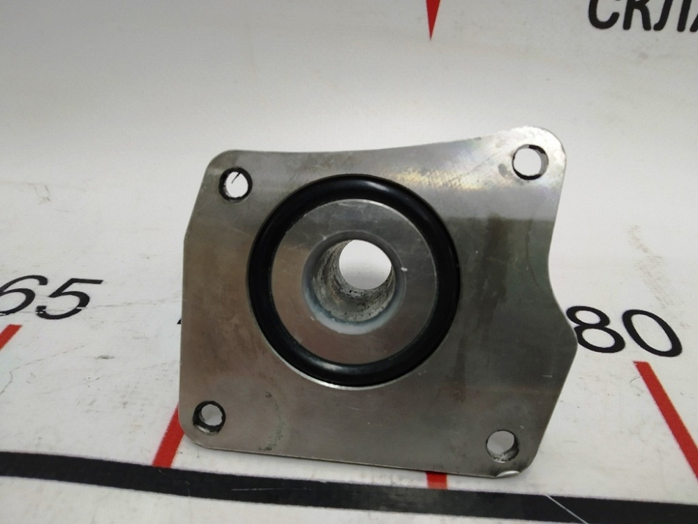 Кронштейн патрубка охлаждения мотора в сборе с уплотнительным кольцом Tesla model S, model S REST 10 Київ - зображення 2