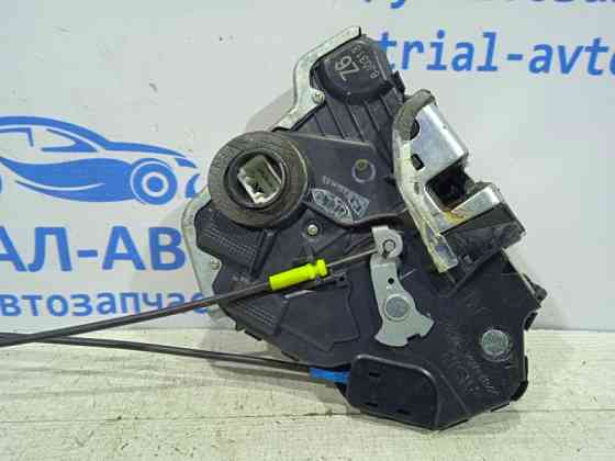 Замок двери передний правый Toyota Avensis T25 2002 (б/у) Київ