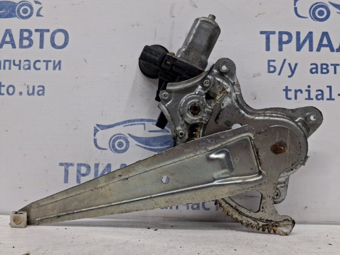 Стеклоподъемник задний правый Toyota Prado J120 4.0 1GR-FE 2002 (б/у) Київ - зображення 4