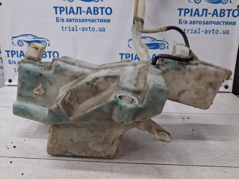 Бачок омывателя Mitsubishi Pajero Wagon 3 3.2 ДИЗЕЛЬ 4M41 1999 (б/у) Київ - зображення 3