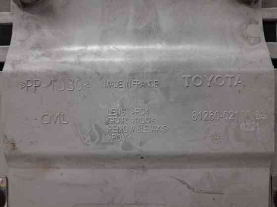 Плафон передний Toyota Auris 2006-2012 8126002100B0 (Арт. 64163) Киев