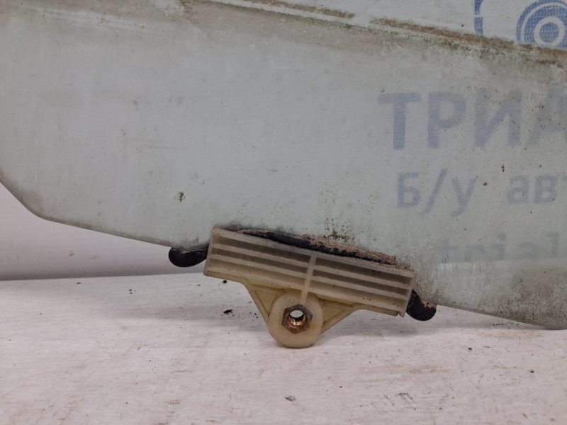 Стекло двери заднее левое Hyundai I30 FD 1.6 DIESEL D4FB 2007 (б/у) Київ - зображення 2