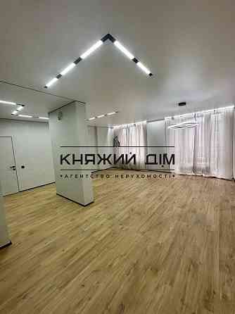 Продається 2-кімнатна квартира , ЖК Seven Киев