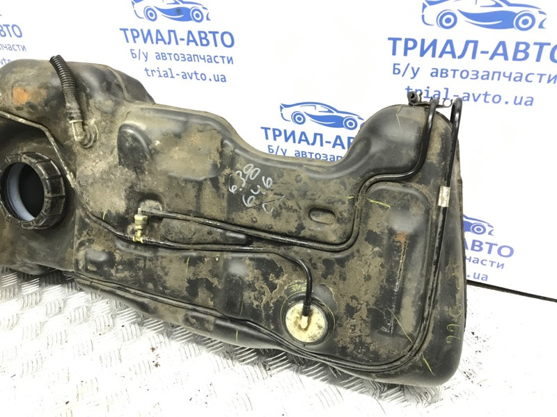 Бак топливный пластик Nissan Tiida C11 1.6 БЕНЗИН HR16 2004 (б/у) Киев - изображение 2