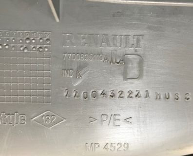 Бу накладка порога Renault Scenic 1, 7700432271, 7700835110, задняя правая. Кропивницький - зображення 1