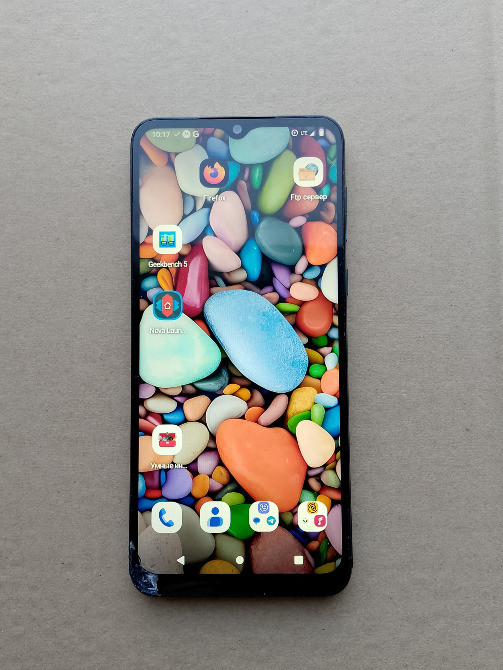 Motorola moto e13 64 Gb Киев - изображение 1