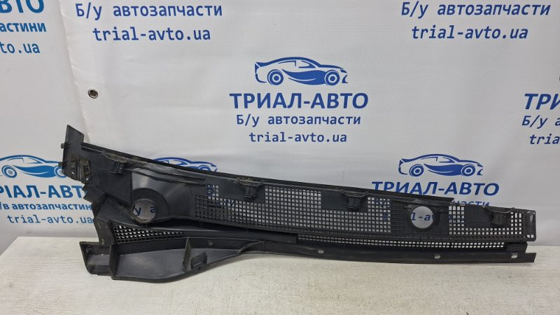 Дефлектор дворников Mitsubishi Lancer 9 1.6 БЕНЗИН 4G18 2003 лев. (б/у) Киев - изображение 4