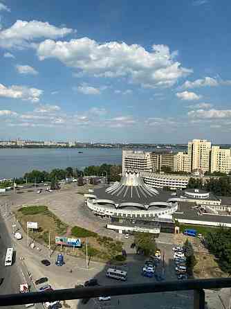 Здам. 1-к. 9/25, вул. Королеви Єлизавети 2-ї (Глінки) 2 "Міст Сіті". Днепр