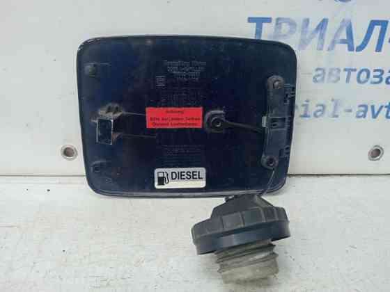 Лючок бака SsangYong Rexton 2006-2012 7162008003LAK (Арт. 61492) Киев