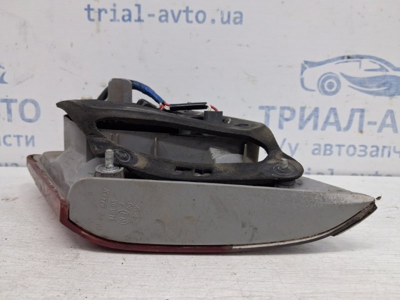 Фонарь задний внутренний левый Toyota Camry XV40 2.4 БЕНЗИН 2AZFE 2006 (б/у) Киев - изображение 3