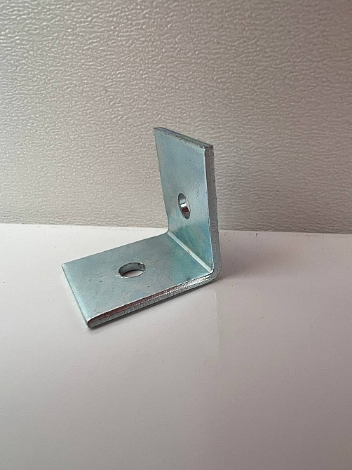 Куточок 20х20х17х1.5 кріпильний Нововолинськ - зображення 1