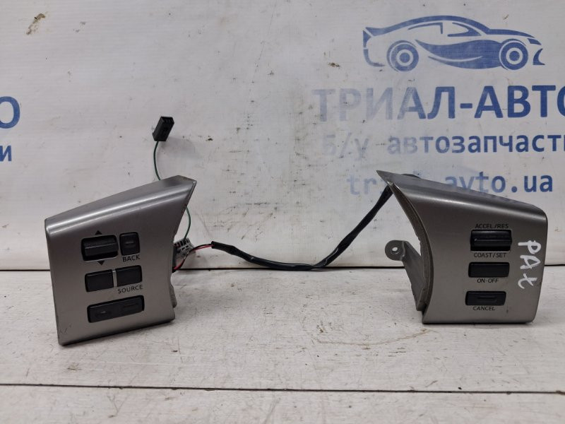 Кнопки руля Nissan Pathfinder R51 2.5 DIESEL YD25DDTI 2004 (б/у) Київ - зображення 1