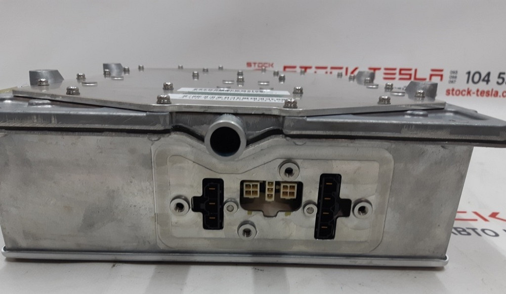 Чарджер блок для батареи 1-е поколение Tesla model S 6009354-00-F Київ - зображення 4