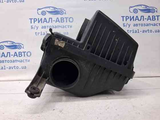 Корпус воздушного фильтра Kia Sorento BL 2.5 DIESEL D4CB 2002 (б/у) Киев