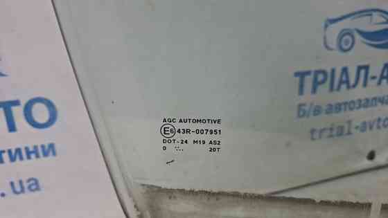 Стекло двери переднее правое Mitsubishi Outlander XL 2.2 DIESEL 4HK 2007 (б/у) Київ