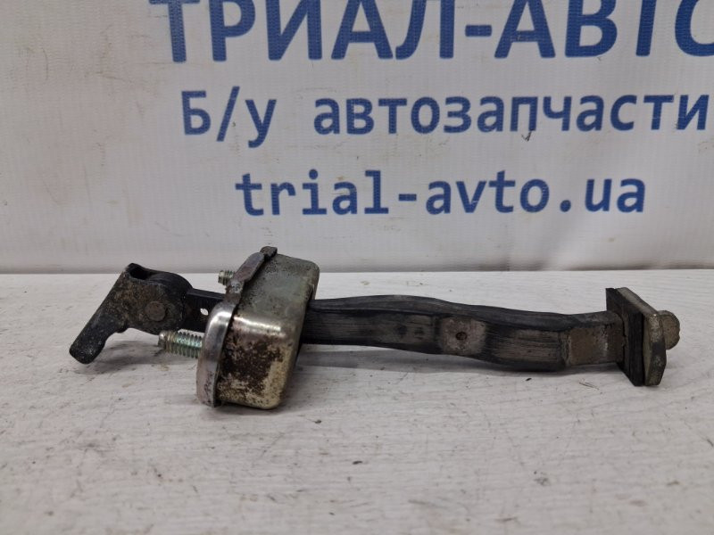 Ограничитель двери задний правый Infiniti QX60 2013-2021 824303JA0A (Арт. 78069) Киев - изображение 1