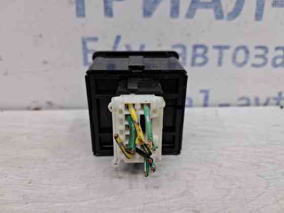 Кнопка подогрева Mitsubishi Pajero Wagon 1999-2006 MB803872 (Арт. 61597) Київ
