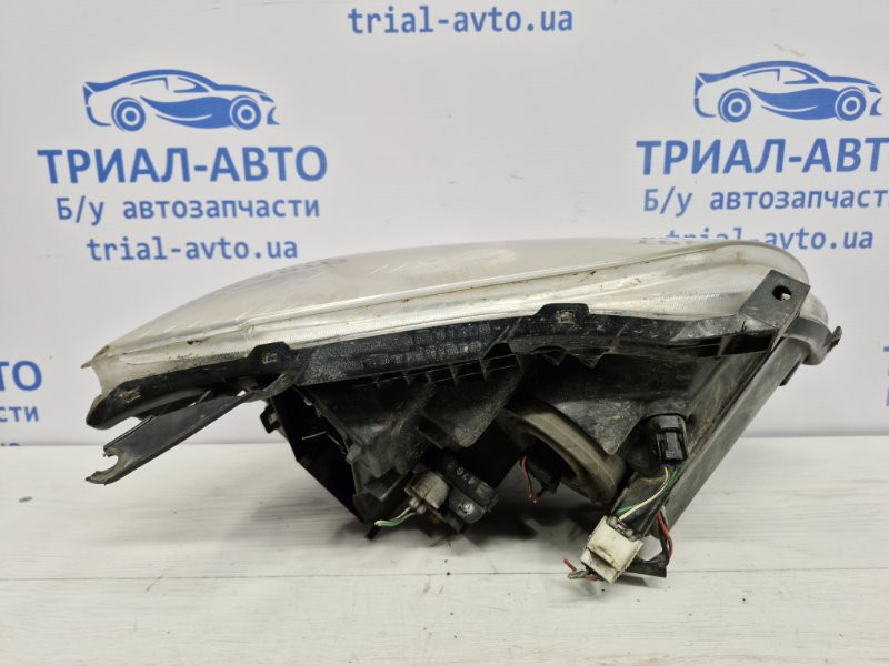 Фара левая галоген Toyota Avensis T25 1.8 БЕНЗИН 1ZZFE 2002 (б/у) Київ - зображення 10