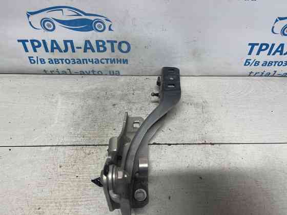 Петля капота левая Jeep Cherokee 2013-2019 68103057AA (Арт. 74362) Київ