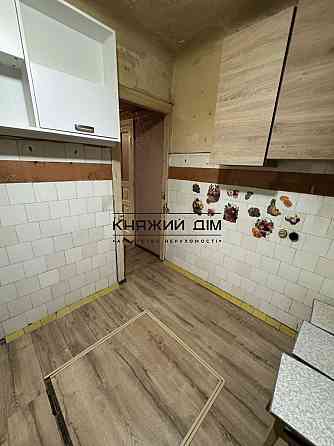 Продаж 2-х кімнатної квартири м Святошино 10 хв.пішки. код: 21147197 Київ