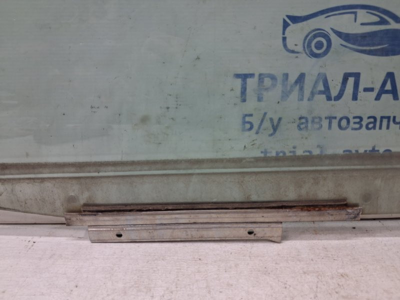 Стекло двери заднее правое Suzuki SX4 1 1.6 БЕНЗИН M16A 2006 (б/у) Киев - изображение 2