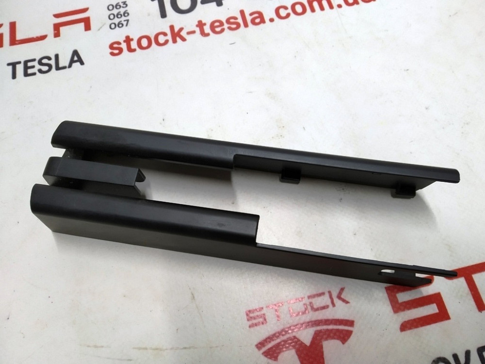 1Заглушка салазки сиденья задняя левая водительская/пассажирская Tesla model X 1061613-00-D Київ - зображення 2