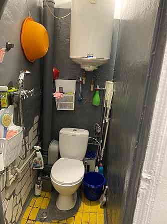 продам 2 комнатную, немка Дніпро