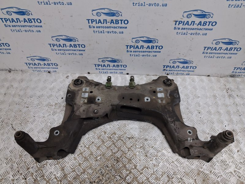 Балка передней подвески Renault Megane 3 1.5 DIESEL K9K 2008 (б/у) Киев - изображение 1