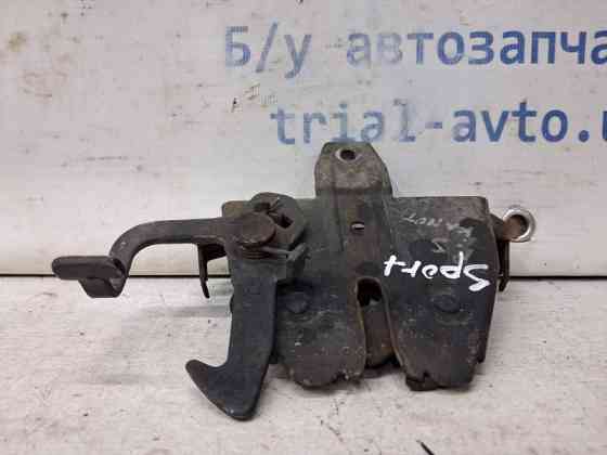 Замок капота Mitsubishi Pajero Sport 1996-2008 MR526658 (Арт. 64744) Киев