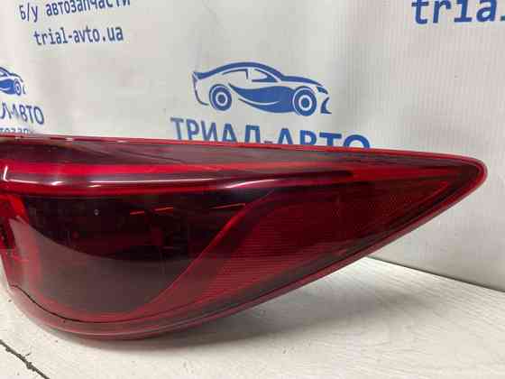 Фонарь задний внешний правый Mazda 3 BM 2.2 DIESEL 2013 (б/у) Киев