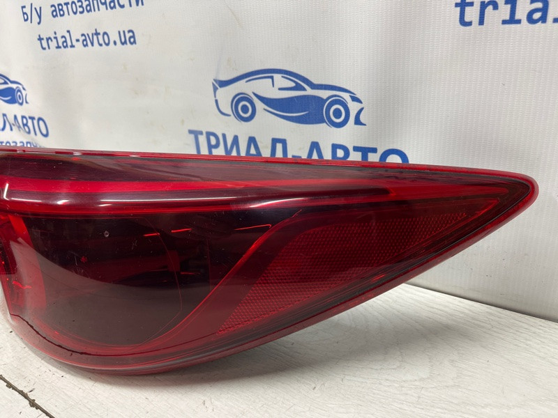 Фонарь задний внешний правый Mazda 3 BM 2.2 DIESEL 2013 (б/у) Київ - зображення 3