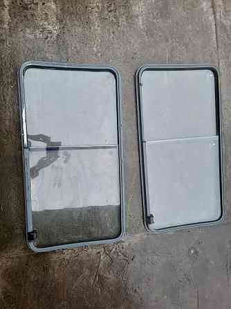 Стекло раздвижное боковое Ford Transit 2,5 86-00 Дніпро