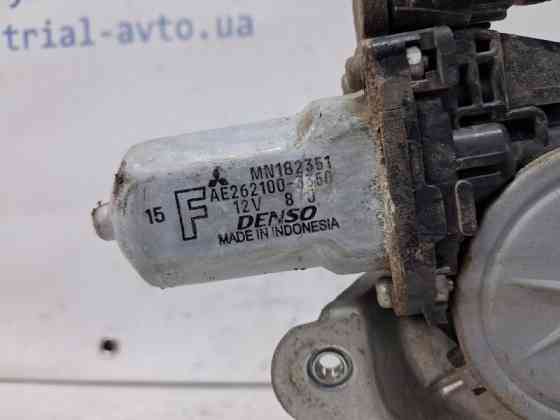 Стеклоподъемник задний правый Mitsubishi L200 2006-2015 MN182404 (Арт. 67241) Киев