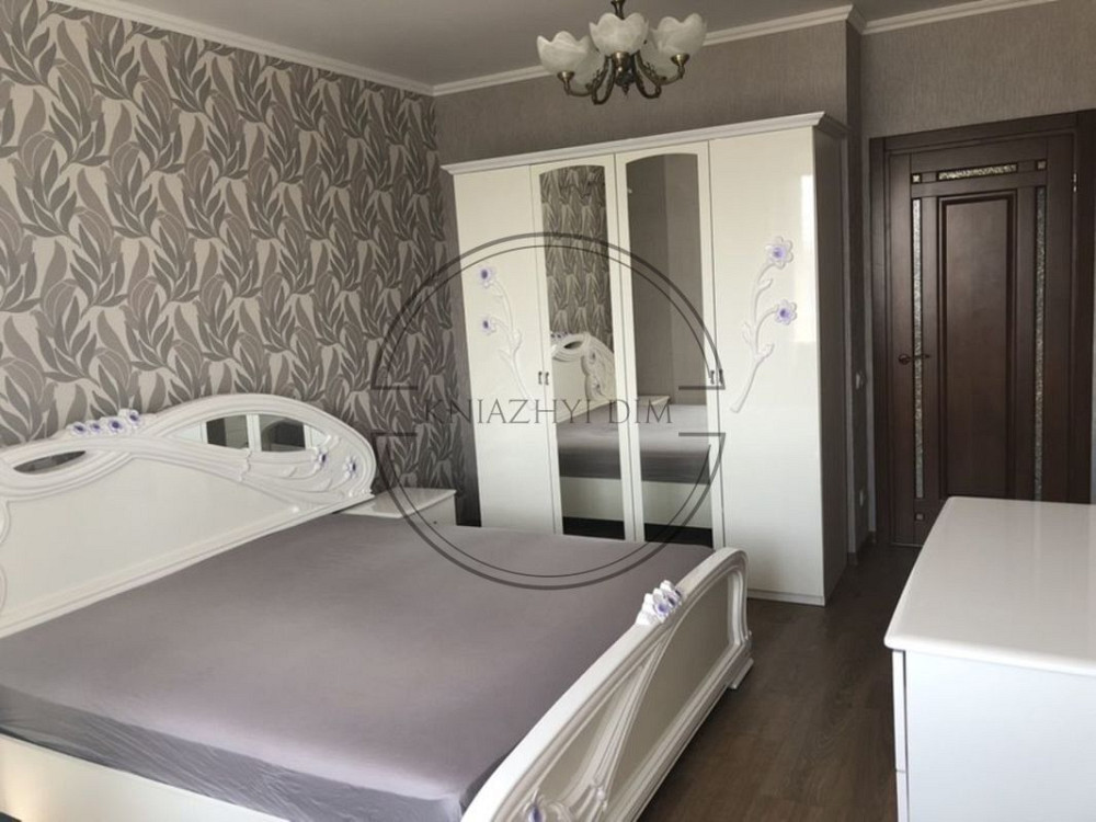 Шикарная видовая двухкомнатная квартира с евроремонтом.Код: 21121971 Киев - изображение 1