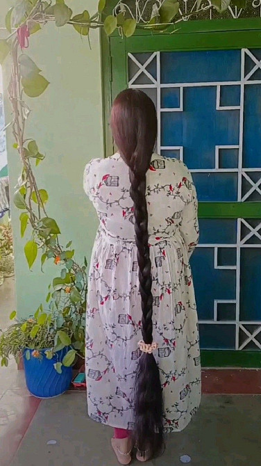 Купимо волосся у Харкові Стрижка волосся в студії краси у Подарунок Вайбер 0961002722 Харьков - изображение 1