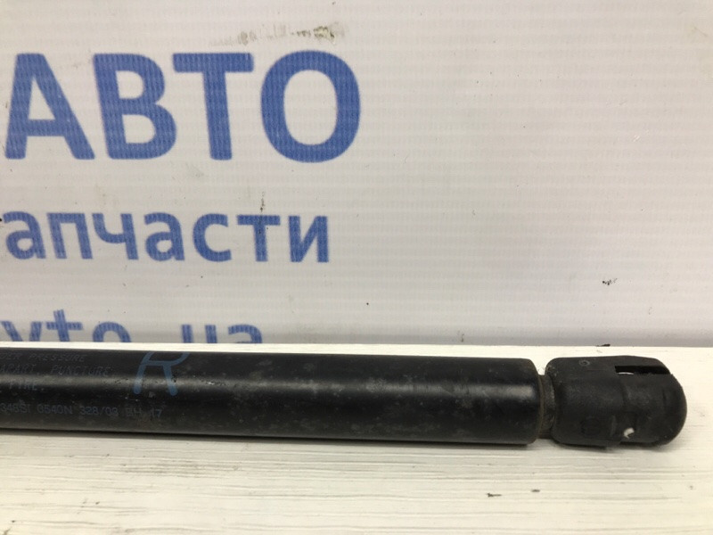 Амортизатор крышки багажника Mitsubishi Outlander CU 2.4 БЕНЗИН 4G69 2003 (б/у) Київ - зображення 3