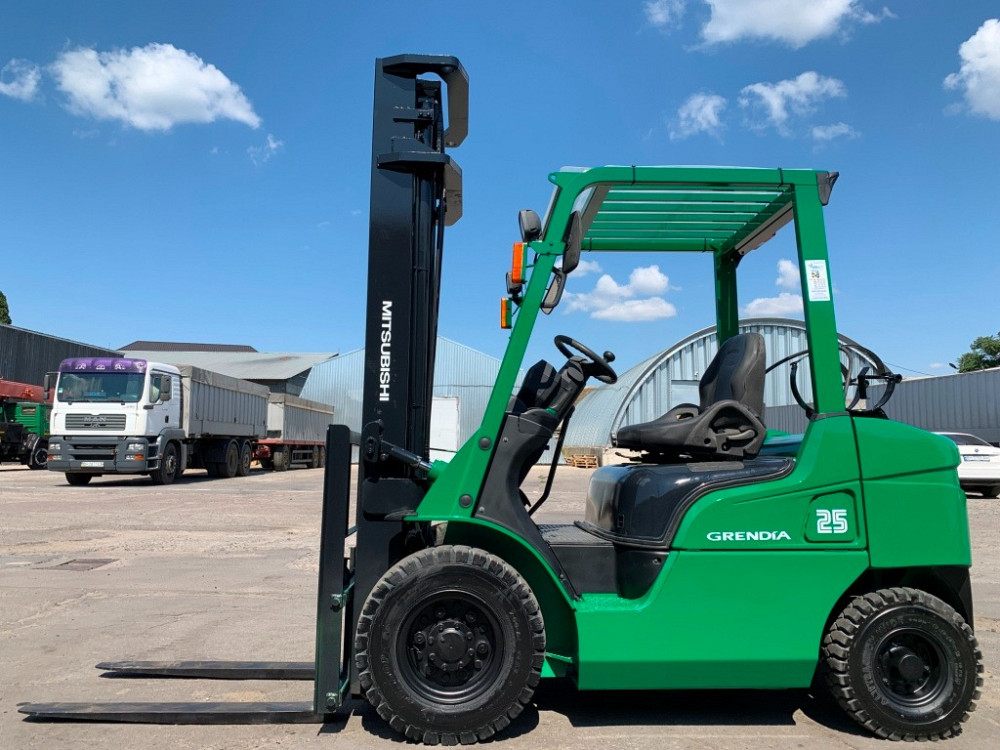 Газ-бензиновий вилочний автонавантажувач Mitsubishi з двома додатковими секціями гідравліки Одеса - зображення 1