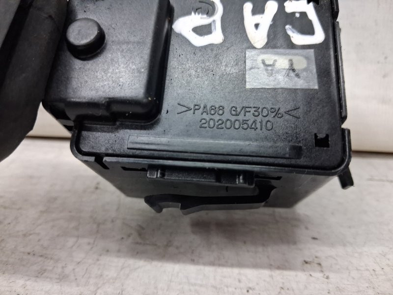 Переключатель подрулевой правый(дворники) Chevrolet Captiva C100 2.4 БЕНЗИН Z24SED 2006 (б/у) Киев - изображение 5