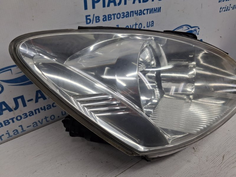 Фара правая Mitsubishi Lancer 9 1.6 БЕНЗИН 4G18 2003 (б/у) Киев - изображение 2