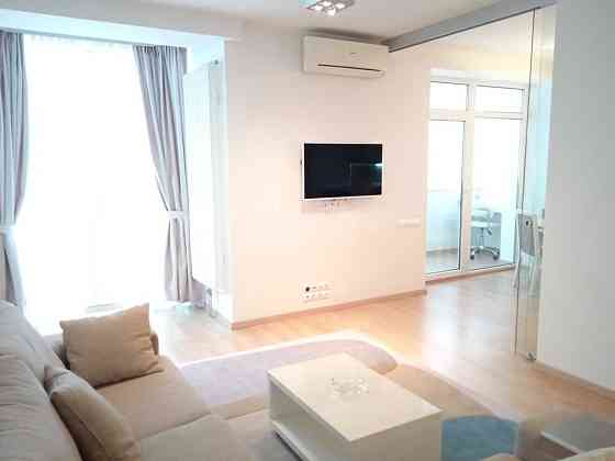 долгосрочная аренда 3-к квартира Киев, Голосеевский, 1500 $/мес. Київ