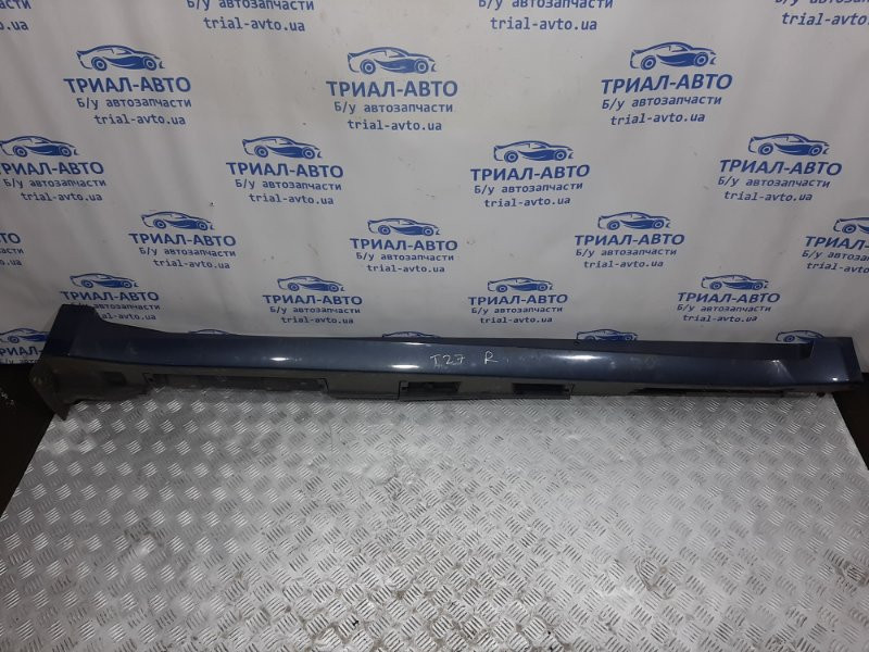 Накладка порога внешняя правая Toyota Avensis T27 1.8 БЕНЗИН 2ZRFAE 2009 прав. (б/у) Киев - изображение 1