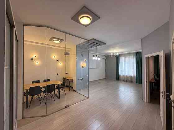 долгосрочная аренда офисное помещение Киев, Печерский, 35000 грн./мес. Киев