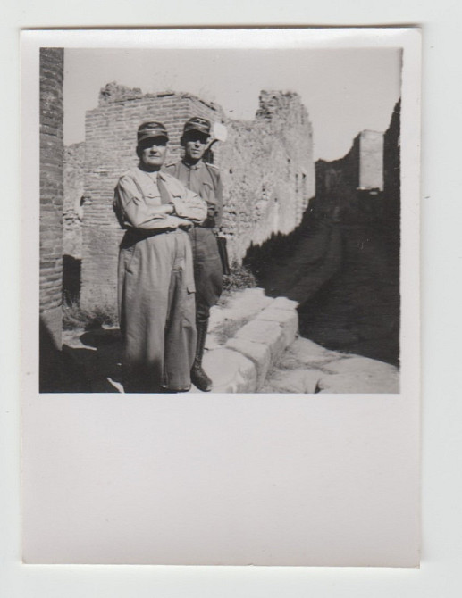 Фото Третий Рейх №25 Київ - зображення 5