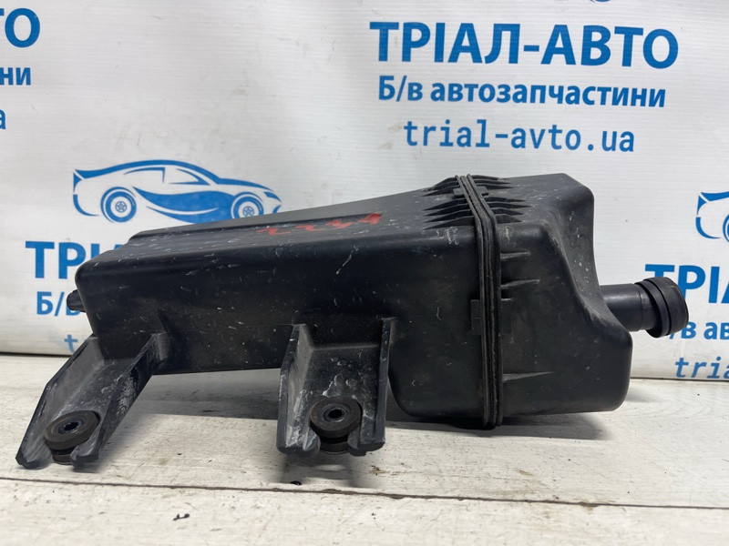 Резонатор воздушного фильтра Jeep Cherokee KL 2.4 БЕНЗИН ED6 2013 (б/у) Київ - зображення 2