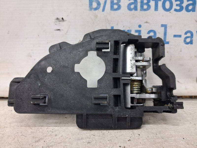 Ручка двери внутренняя левая Hyundai IX35 LM 1.7 DIESEL D4FD 2009 (б/у) Киев - изображение 2