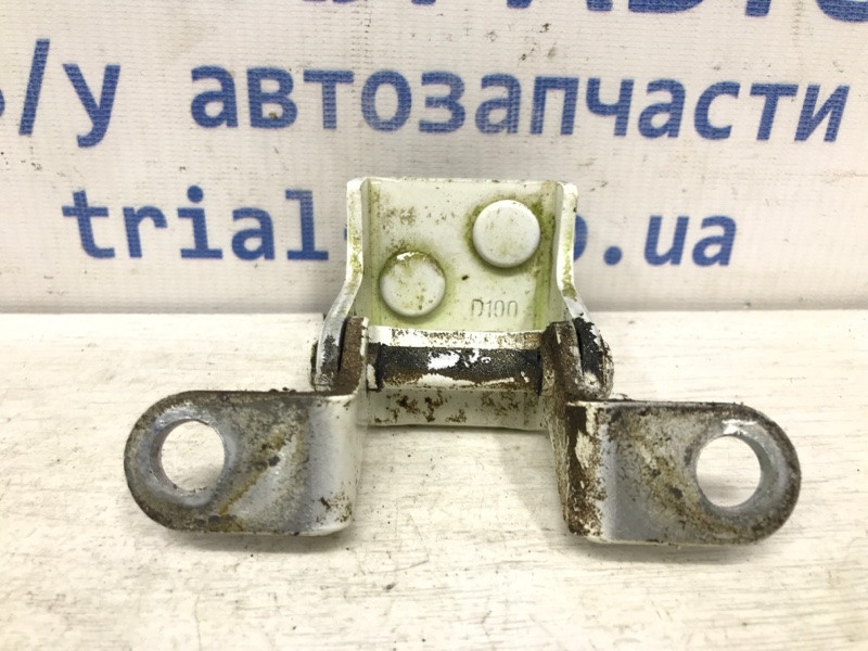 Петля крышки багажника SsangYong Korando C200 2.0 DIESEL 2010 (б/у) Київ - зображення 3